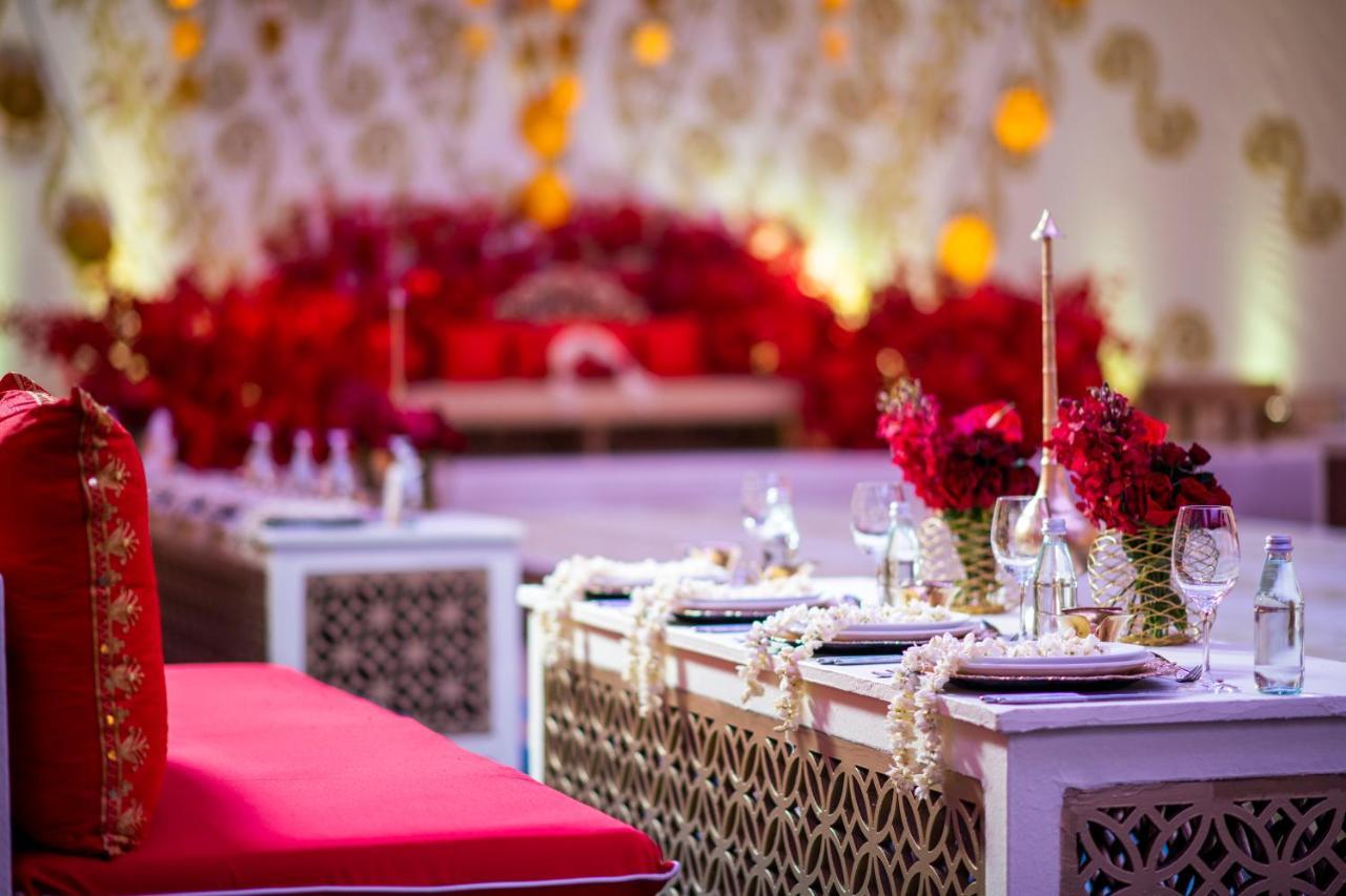 Crowne Plaza Doha - The Business Park By Ihg Exterior foto A traditional Moroccan wedding